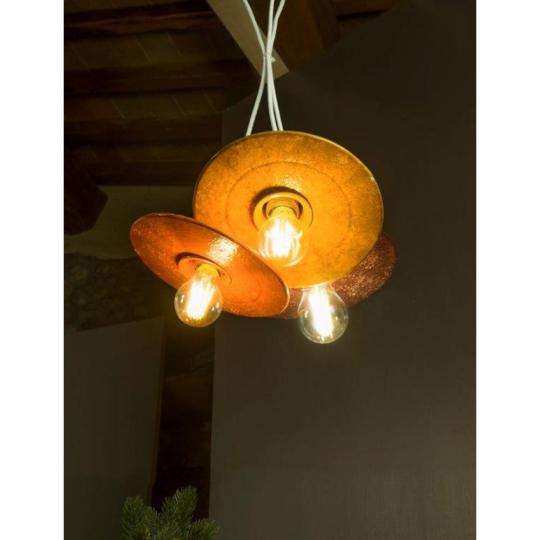 harom pontos fuggesztekes keramia lampa bura sarga kezzel festett lampatanyer rusztikus mediterran stilus nyaralo videkihaz lameridiana lakberendezes.jpg